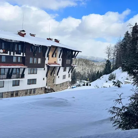Apartment Pamporovo, Ski-in Ski-out, Harmony 2, Easy Lift Access Pamporowo